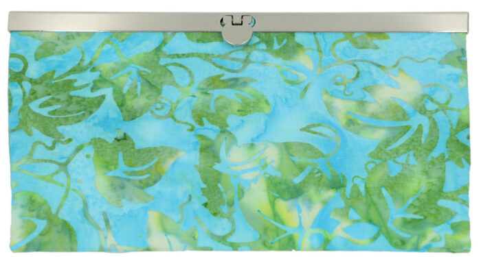 Ivy on Aqua