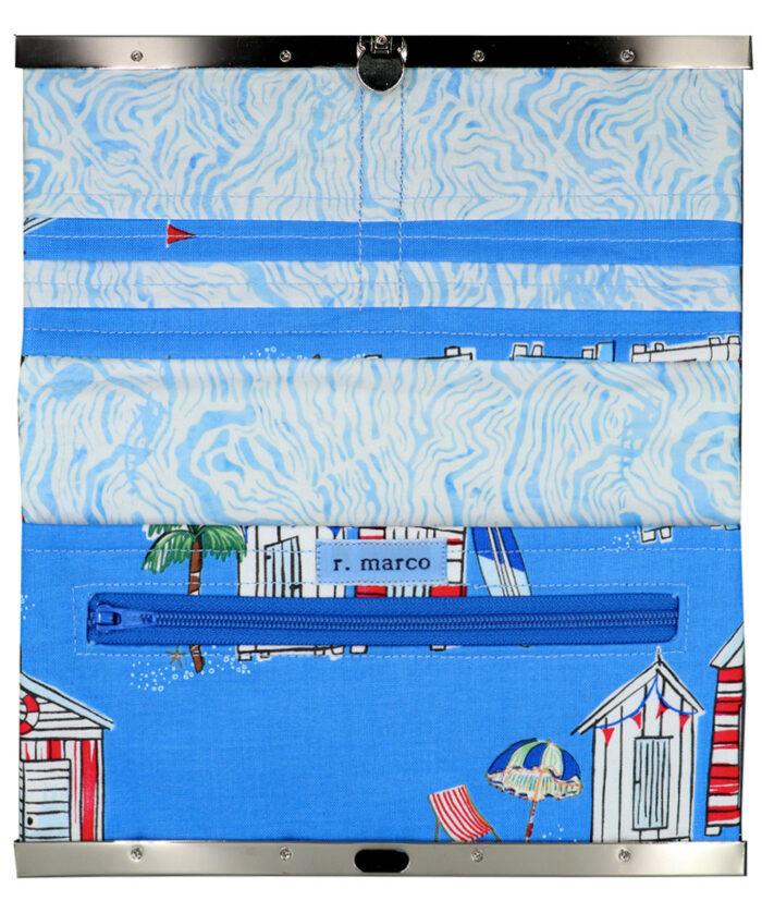 Beach Hut - Image 2